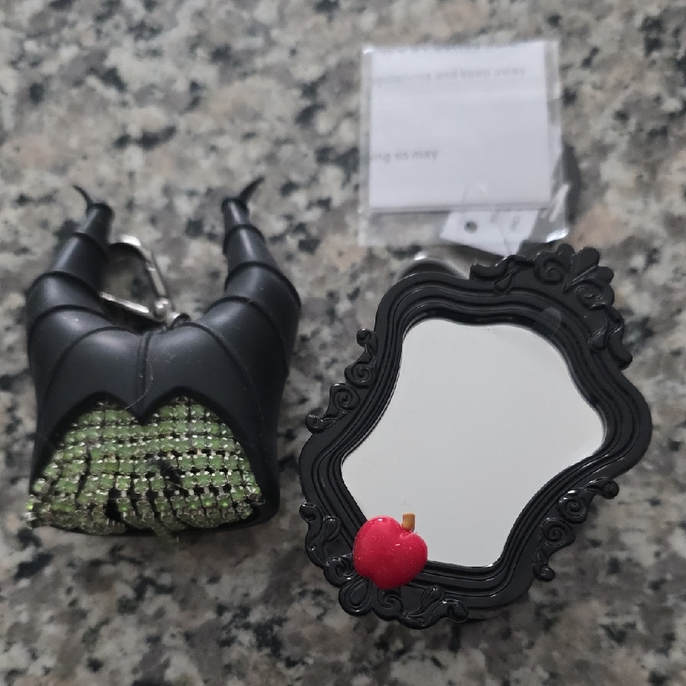 Bath & Body Works Villian Pocketbac Holders